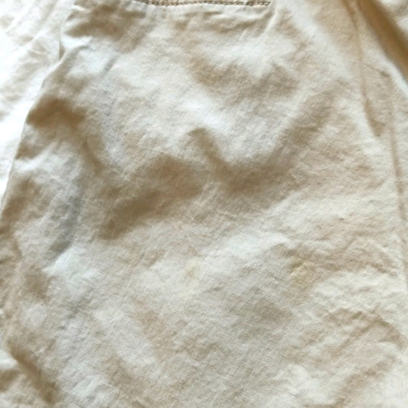 Bandolino Size 8 Beige Capri Pants - Picture 3 of 4